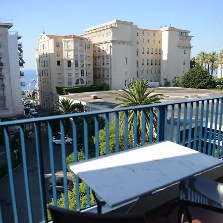 29 Promenade Des * Nice
